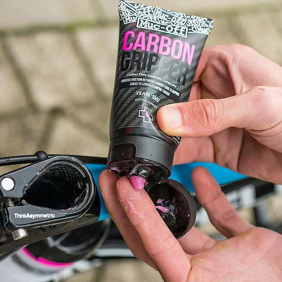 Muc-Off Carbon Gripper - 75G - Image 3